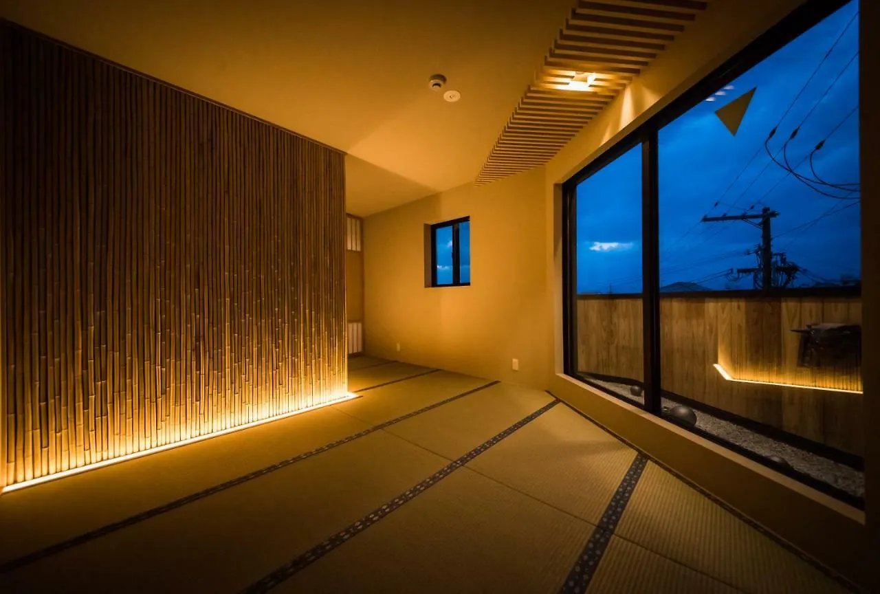 كيوتو Umenotoan Kiyomizu Hotel 0*,