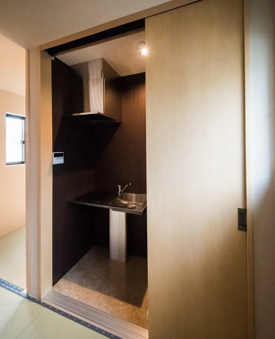 كيوتو Umenotoan Kiyomizu Hotel 0*,