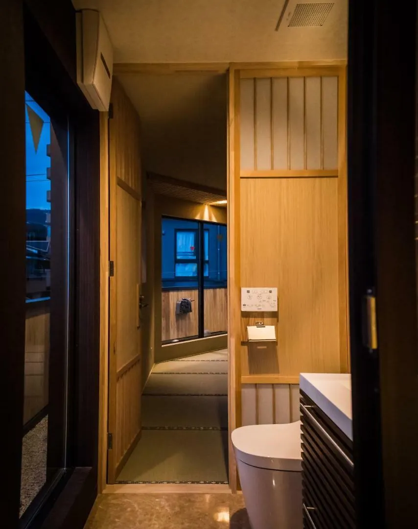 كيوتو Umenotoan Kiyomizu Hotel اليابان